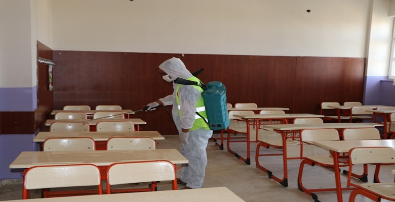 Viranşehir `de Sınav öncesi okullar dezenfekte edildi