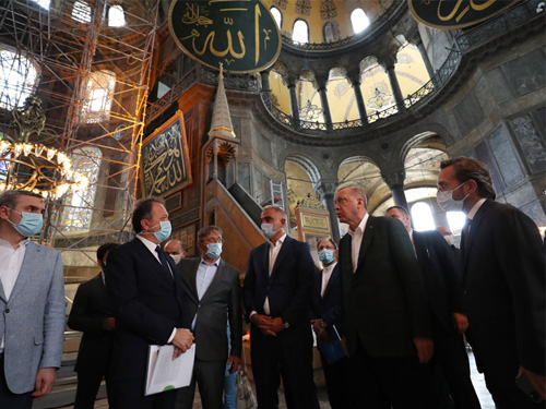 Cumhurbaşkanı Erdoğan Ayasofya Camii’nde inceleme yaptı