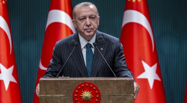 Cumhurbaşkanı Erdoğan, Oruç Reis ve donanma faaliyetleri geri adım atmayacak