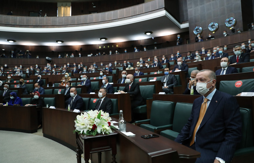 “TÜRKİYE’NİN GÜCÜ SURİYE’Yİ TÜM TERÖR ÖRGÜTLERİNDEN TEMİZLEMEYE YETER”