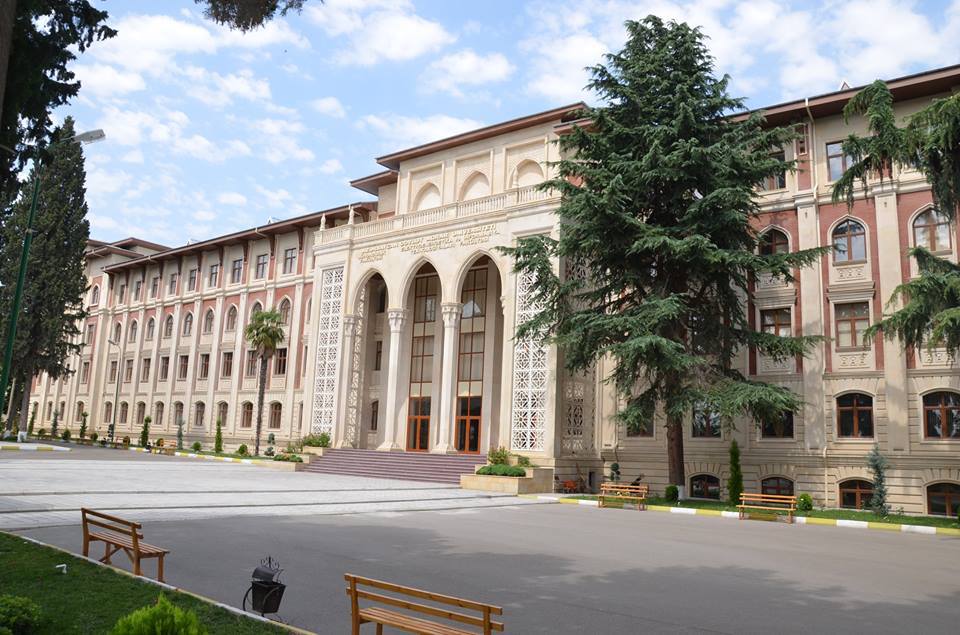 Azerbaycan Devlet Tarım Üniversitesi (ADAU), ortak üniversite ve kuruluşlara Ermeni terörü hakkında mektuplar gönderiyor