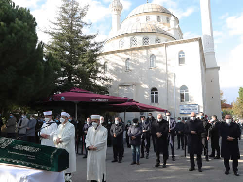 Cumhurbaşkanı Erdoğan, İhsan Kadaifci’nin cenaze törenine katıldı