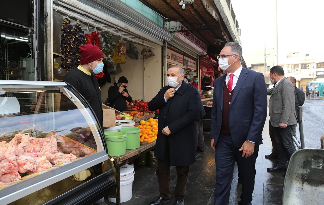 BAŞKAN KUŞ, ESNAF VE VATANDAŞLARLA İÇ İÇE OLMAYA DEVAM EDİYOR