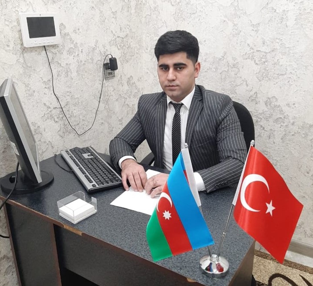 ADBTİA-nın öğrencisi Elmin İsmayılov , “ Karabağ bizimdir, Karabağ Azerbaycan’dır! “