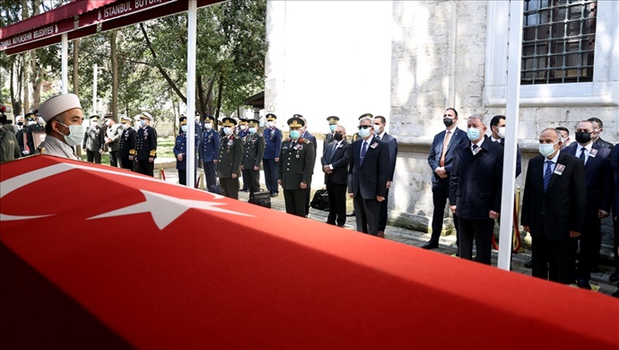 Bakan Akar, Vefat Eden 19’uncu Genelkurmay Başkanı Emekli Org. Mustafa Necdet Üruğ’un Cenaze Törenine Katıldı