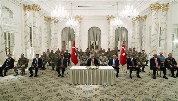 Cumhurbaşkanımız  Erdoğan, Azerbaycan Görev Grubundaki Askerlerimizi Kabul Etti