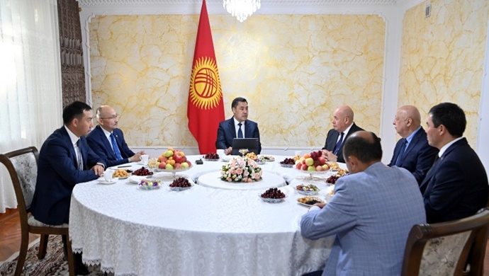 Президент Садыр Жапаров встретился с высокими иностранными гостями в рамках международной программы «Каракол – культурная столица СНГ 2022 года»