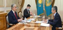 Президент провел встречу с председателем президиума НПП «Атамекен» Раимбеком Баталовым